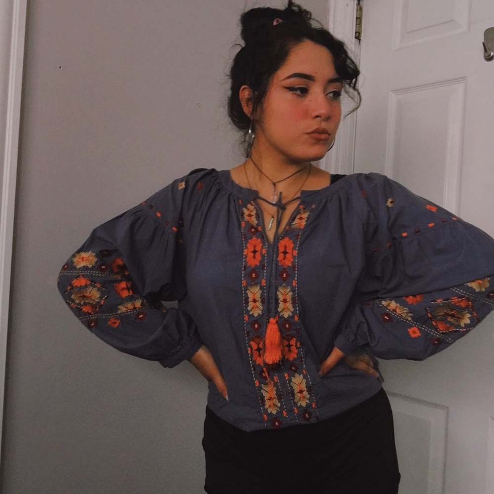 KAS DESIGNER FLORAL EMBROIDERED BLOUSE